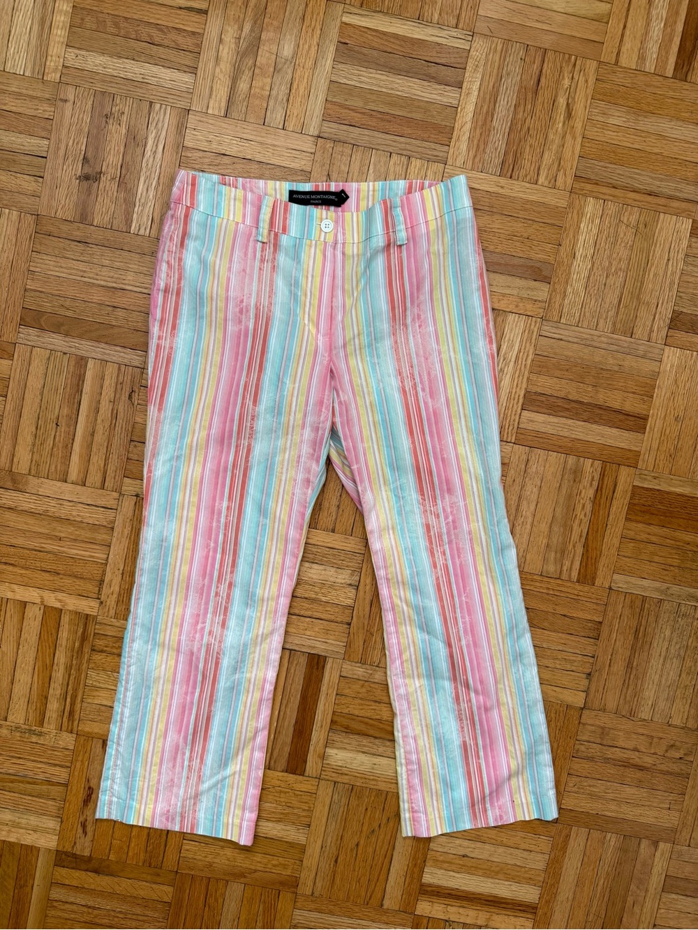 Avenue Montaigne Paris Cropped Capris